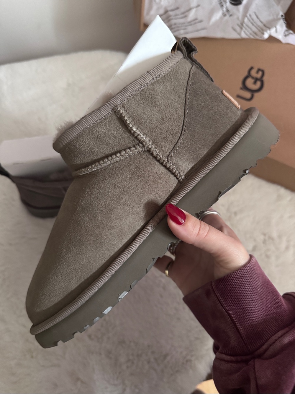 UGG Classic Mini II Boot — SKP Smoked Plum Women’s NWT